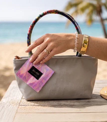 Carry tote